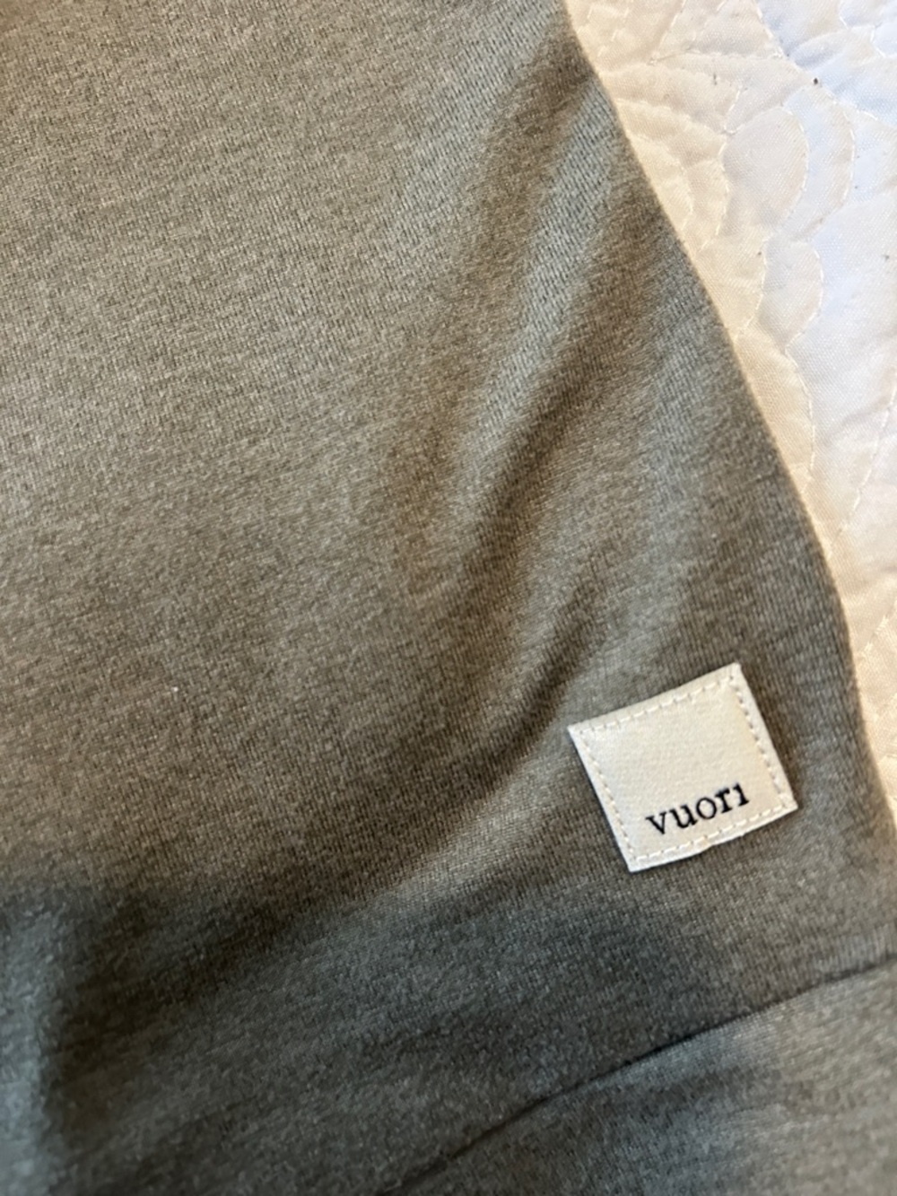 Vuori Women's Olive Green Lightweight Hooded Pullover Sweatshirt - Picture 4 of 12
